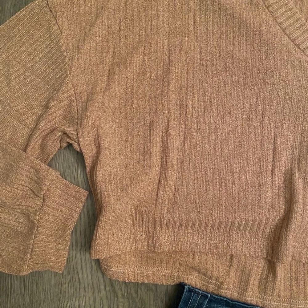 Cropped Tan Ribbed Knit Sweater - Picture 7 of 7